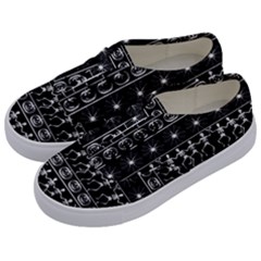 Halloween Pattern Kids  Classic Low Top Sneakers by ValentinaDesign