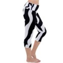 Zebra horse pattern black and white Capri Yoga Leggings View3
