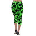Black and Green Leopard Style Paint Splash Funny Pattern Lightweight Velour Capri Leggings  View2