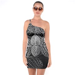Black And White Plant Leaf Flower Pattern Line Black Monochrome Material Circle Spider Web Design One Soulder Bodycon Dress by Vaneshart