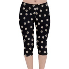 Pattern Marguerites Velvet Capri Leggings  by kcreatif