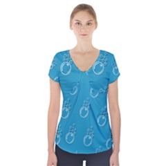 Bubble Group Pattern Abstract Short Sleeve Front Detail Top by Vaneshart