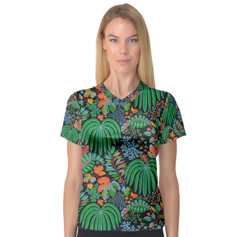 14 V-neck Sport Mesh Tee by Sobalvarro