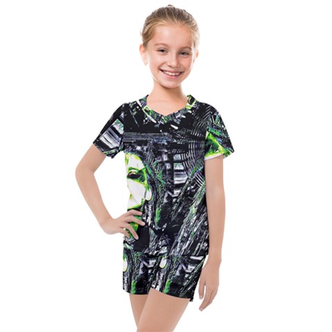 Dubstep Alien Kids  Mesh Tee And Shorts Set by MRNStudios