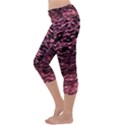 Pink  waves flow series 11 Capri Yoga Leggings View2
