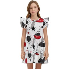 Red Lips Black Heels Pattern Kids  Winged Sleeve Dress by Jancukart