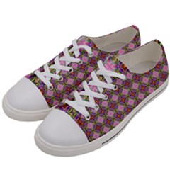 Seamless Psychedelic Pattern Men s Low Top Canvas Sneakers by Jancukart
