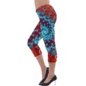 Fractal Pattern Background Lightweight Velour Capri Leggings  View3