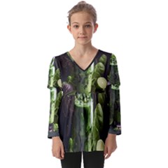 Ai Generated Drink Spinach Smooth Apple Ginger Kids  V Neck Casual Top by danenraven