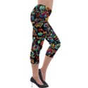 Cartoon Monster Pattern Abstract Background Lightweight Velour Capri Leggings  View4