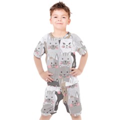 Cute Cats Seamless Pattern Kids  Tee And Shorts Set by Salman4z