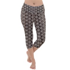 Structure Pattern Texture Hive Lightweight Velour Capri Yoga Leggings by Bangk1t