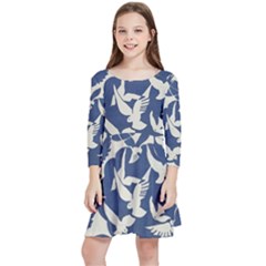 Bird Animal Animal Background Kids  Quarter Sleeve Skater Dress by Vaneshop