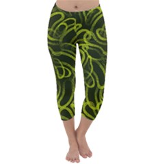Green-abstract-stippled-repetitive-fashion-seamless-pattern Capri Winter Leggings  by uniart180623