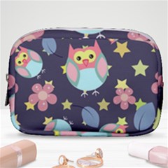 Owl-stars-pattern-background Make Up Pouch (small) by pakminggu