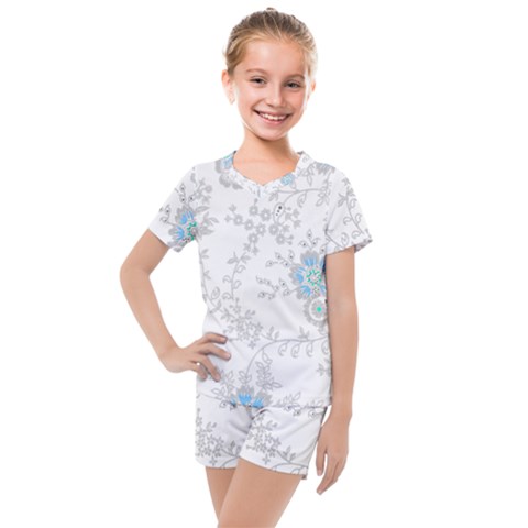 Traditional Art Batik Flower Pattern Kids  Mesh T-shirt And Shorts Set by Ket1n9