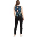 Seamless Pattern With Funny Alien Cat Galaxy V-Neck Cropped Tank Top View2