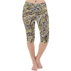 Marble Texture Pattern Seamless Lightweight Velour Cropped Yoga Leggings by Ndabl3x