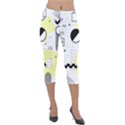 Graphic Design Geometric Background Lightweight Velour Capri Leggings  View1