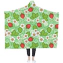 Strawberries Pattern Seamless Wearable Blanket View2