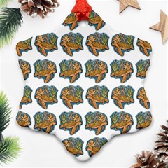 Tommyturt Ornament (snowflake) by ArtByAng