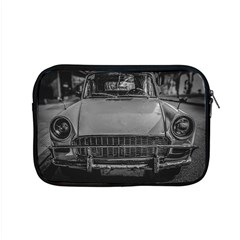 Classic Style Car Parked At Urban Street Apple Macbook Pro 15  Zipper Case by dflcprintsclothing